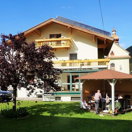 Haus Christine Apartment Фулпмес Екстериор снимка