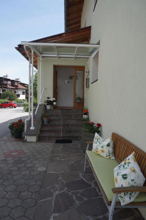 Haus Christine Apartment Фулпмес Екстериор снимка
