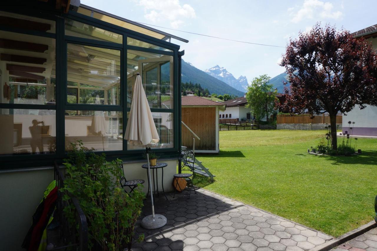 Haus Christine Apartment Фулпмес Екстериор снимка